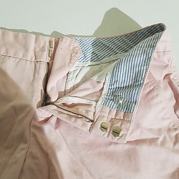 Tommy Hilfiger pink womens shorts size (6)A34 - Picture 3 of 5